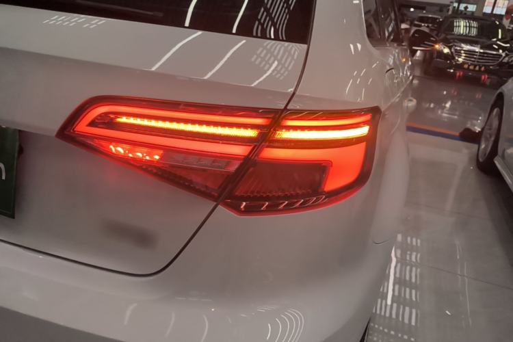 Used Audi A3 2019 Sportback 35 TFSI Sporty Version China VI Right Rear Taillight