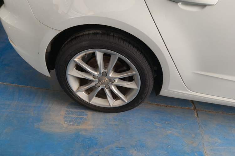 Used Audi A3 2019 Sportback 35 TFSI Ambition China V Right Rear Wheel Hub