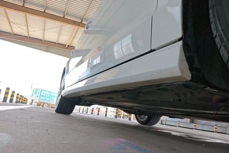 Used Audi A3 2019 Limousine 35 TFSI Fashion Edition China VI Emission Standard Right Side Sill