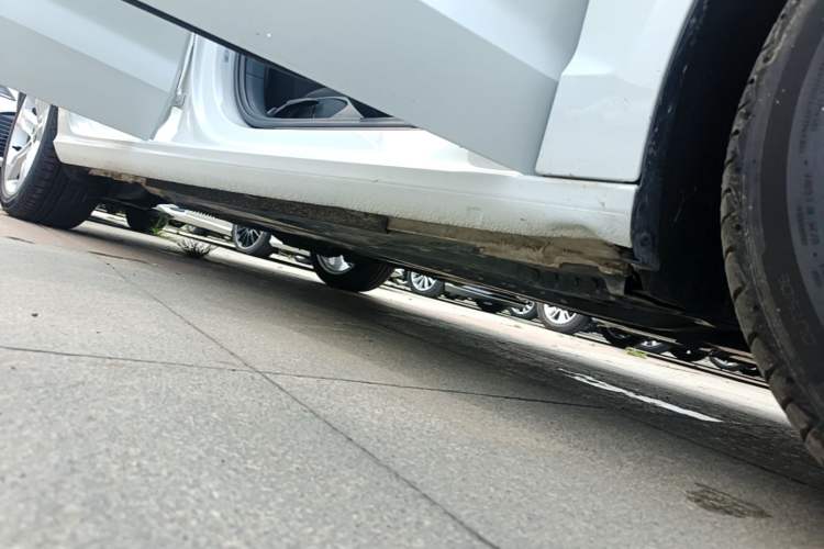 Used Audi A3 2019 Limousine 35 TFSI Ambition China VI Right Side Sill