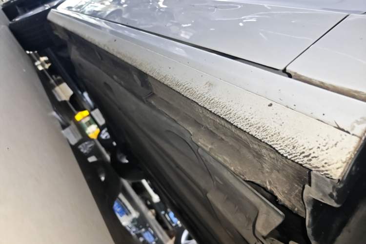 Used Audi A3 2019 Limousine 35 TFSI Ambition China V Right Side Sill