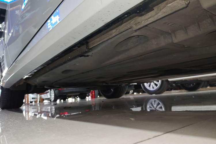 Used Audi A3 2019 Limousine 40 TFSI Sport Version China V Emission Standard Right Side Sill