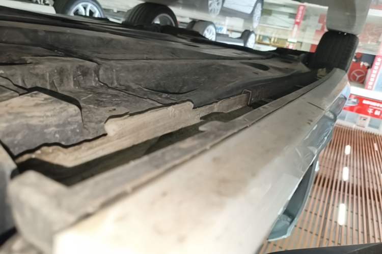 Used Audi A3 2019 Limousine 35 TFSI Fashion Edition China VI Emission Standard Right Side Sill