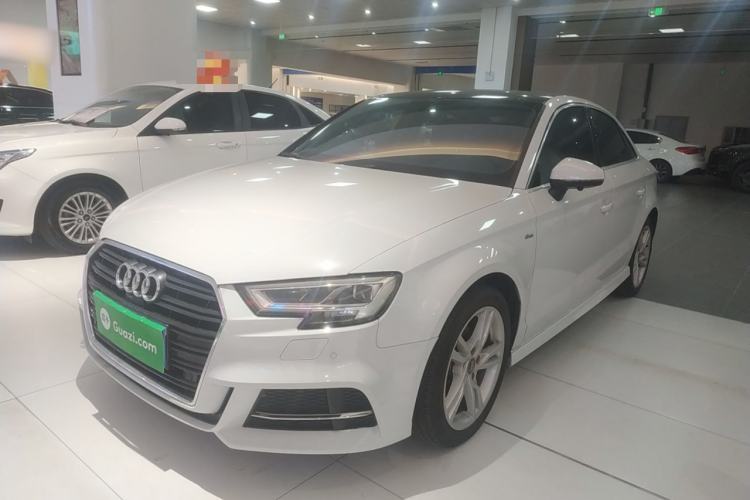 Used Audi A3 2019 Limousine 35 TFSI Fashion Edition China VI Emission Standard Guazi used car, China used car export, Used car for sale, Used  cars, Cheapest cars for sale