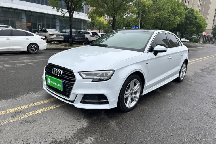 Used Audi A3 2019 Limousine 35 TFSI Fashion Edition China VI Emission Standard Guazi used car, China used car export, Used car for sale, Used  cars, Cheapest cars for sale