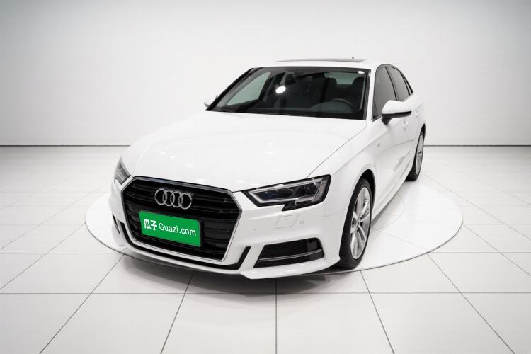 Used Audi A3 2019 Sportback 35 TFSI Fashion Edition China V Guazi used car, China used car export, Used car for sale, Used cars, Cheapest cars for sale