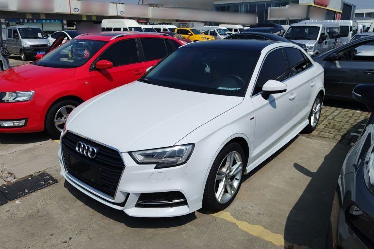 Used Audi A3 2019 Limousine 35 TFSI Fashion Edition China V standard Guazi used car, China used car export, Used car for sale, Used  cars, Cheapest cars for sale