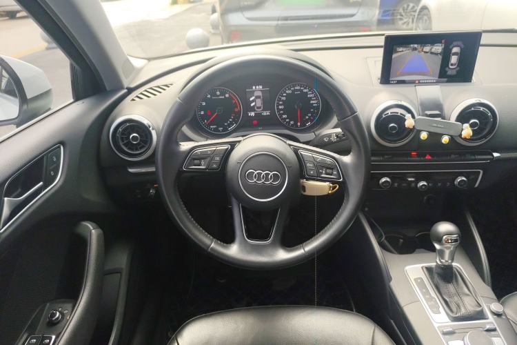 Used Audi A3 2019 Limousine 35 TFSI Style Version China V Emission Standard Steering Wheel