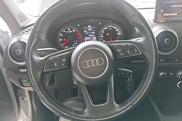 Used Audi A3 2019 Sportback 35 TFSI Fashion Edition China V Steering Wheel