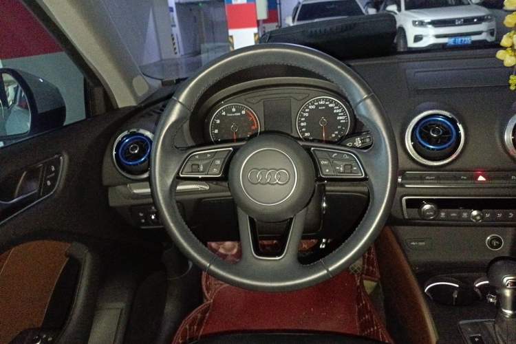 Used Audi A3 2019 Limousine 35 TFSI Style Version China V Emission Standard Steering Wheel