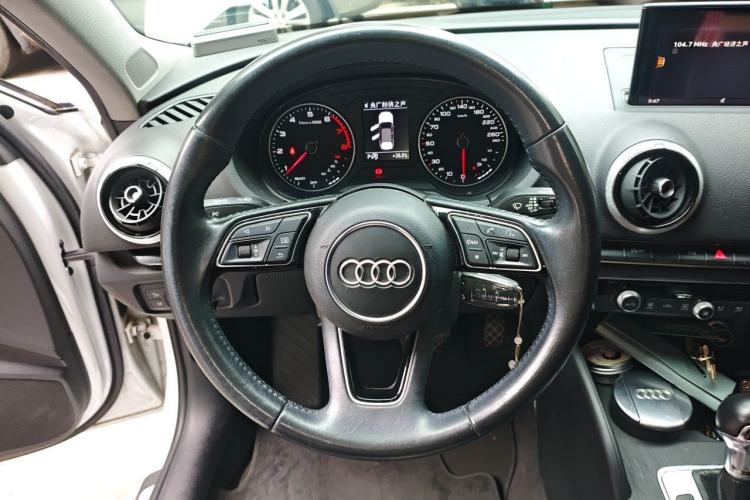 Used Audi A3 2019 Sportback 35 TFSI Fashion Edition China V Steering Wheel