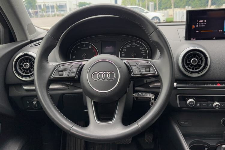 Used Audi A3 2019 Limousine 35 TFSI Style Version China V Emission Standard Steering Wheel