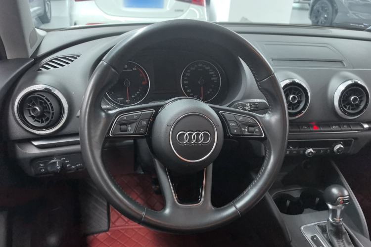 Used Audi A3 2019 Sportback 35 TFSI Fashion Edition China V Steering Wheel