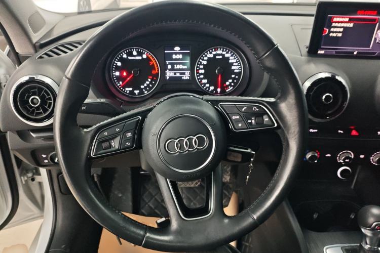 Used Audi A3 2019 Limousine 35 TFSI Fashion Edition China V standard Steering Wheel