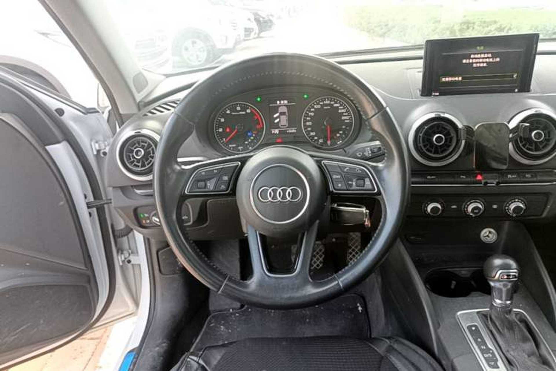 Used Audi A3 2019 Sportback 35 TFSI Fashion Edition China V Steering Wheel