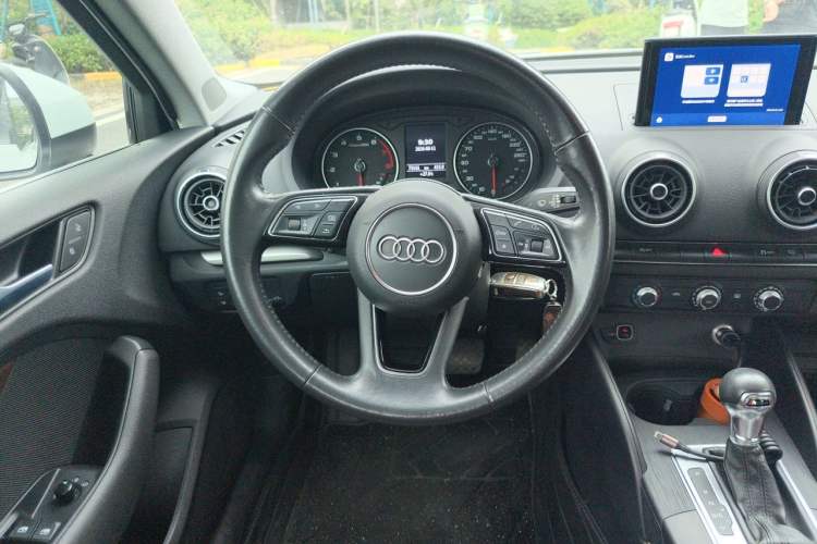 Used Audi A3 2019 Limousine 35 TFSI Ambition China VI Steering Wheel