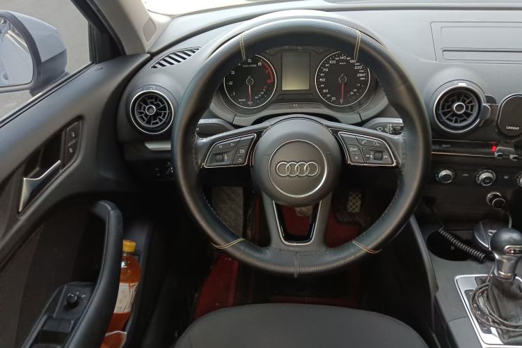 Used Audi A3 2019 Sportback 35 TFSI Ambition China VI Steering Wheel