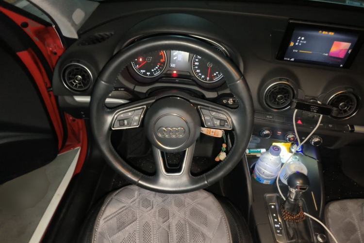 Used Audi A3 2019 Limousine 35 TFSI Ambition China VI Steering Wheel
