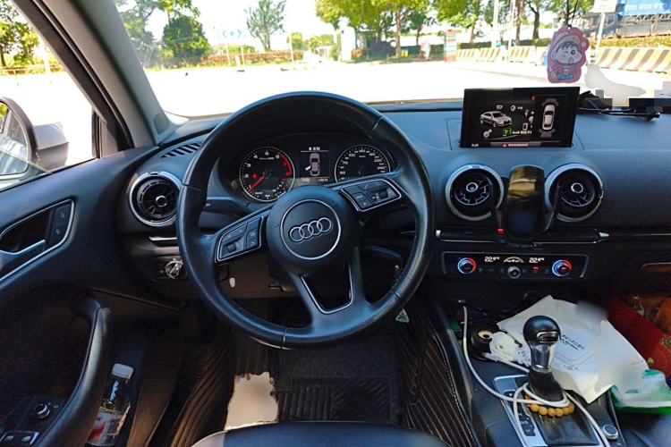 Used Audi A3 2019 Limousine 35 TFSI Fashion Edition China V standard Steering Wheel