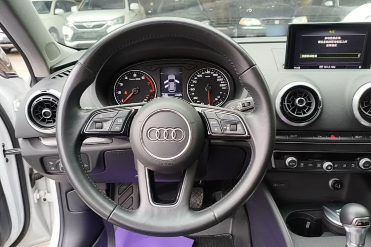 Used Audi A3 2019 Sportback 40 TFSI Style Version China V Emission Standard Steering Wheel