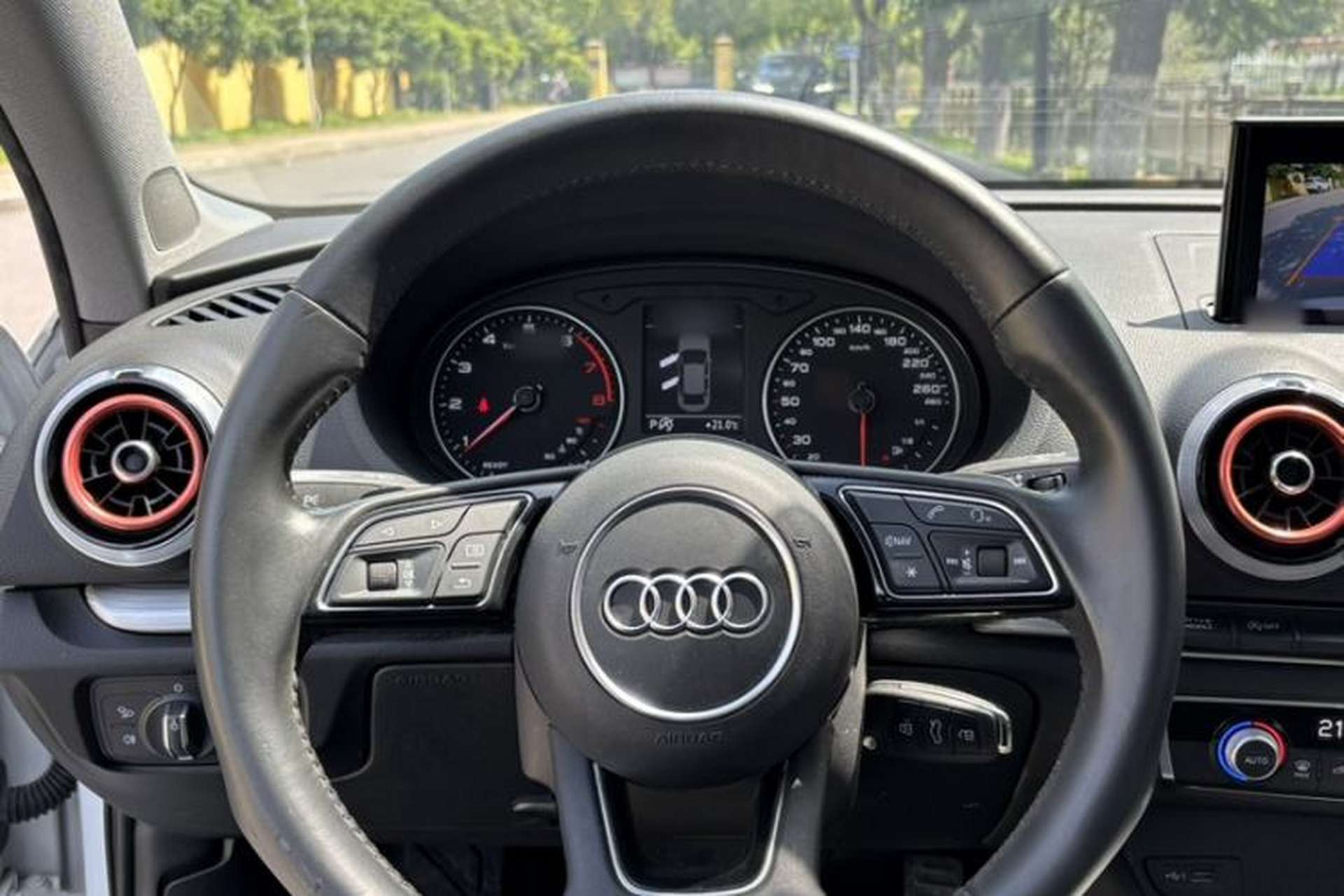 Used Audi A3 2019 Limousine 35 TFSI Sport Edition China V Emission Standard Steering Wheel