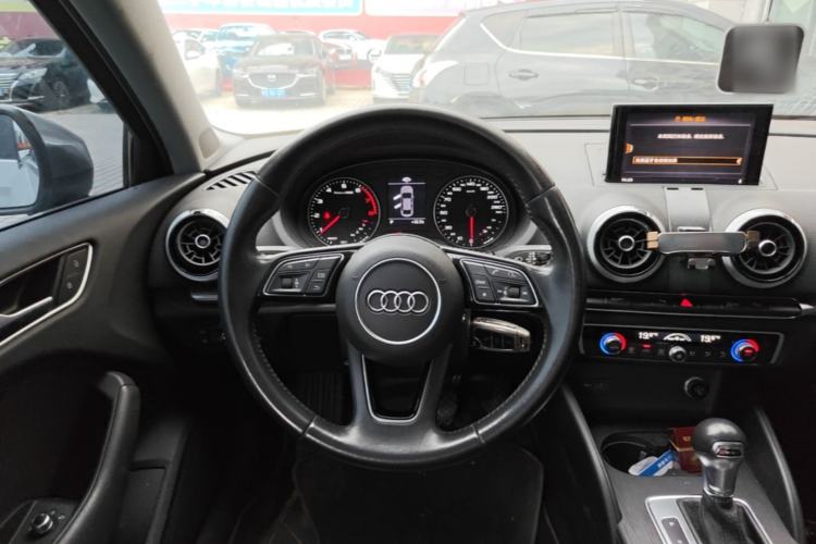 Used Audi A3 2019 Limousine 35 TFSI Style Version China V Emission Standard Steering Wheel
