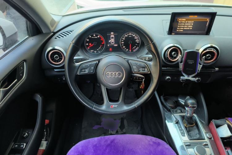 Used Audi A3 2019 Limousine 35 TFSI Fashion Edition China V standard Steering Wheel