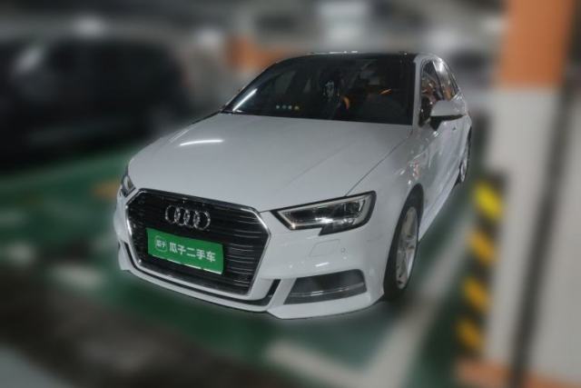 Ojetý Audi A3 2019 Sportback 35 TFSI Fashion Edition China VI Emission Standard