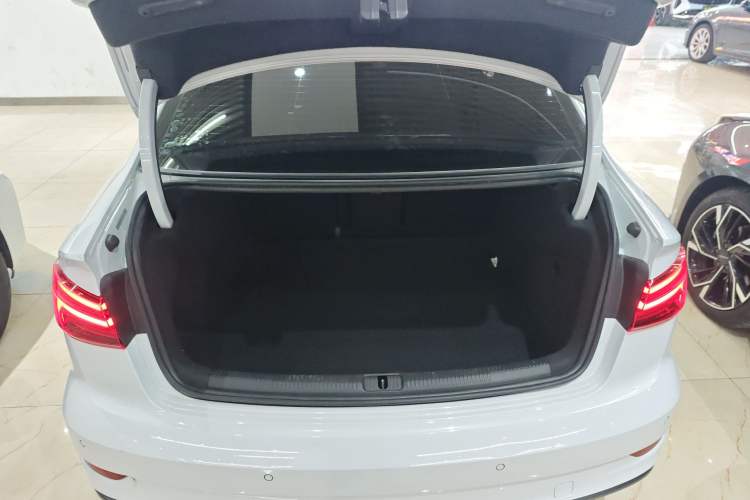 Used Audi A3 2019 Limousine 35 TFSI Fashion Edition China V standard Trunk