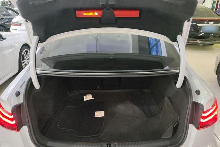 Used Audi A3 2019 Limousine 35 TFSI Fashion Edition China V standard Trunk
