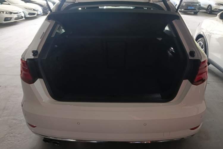 Used Audi A3 2019 Sportback 35 TFSI Ambition China V Trunk