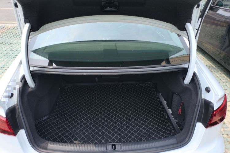Used Audi A3 2019 Limousine 35 TFSI Fashion Edition China VI Emission Standard Trunk