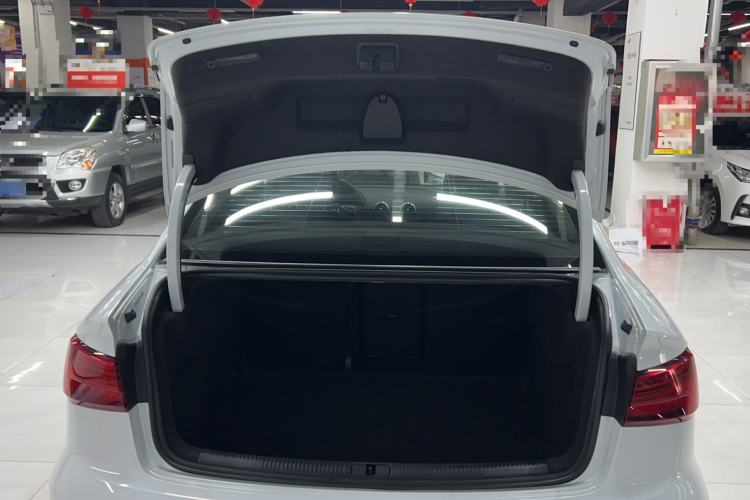 Used Audi A3 2019 Limousine 35 TFSI Fashion Edition China VI Emission Standard Trunk