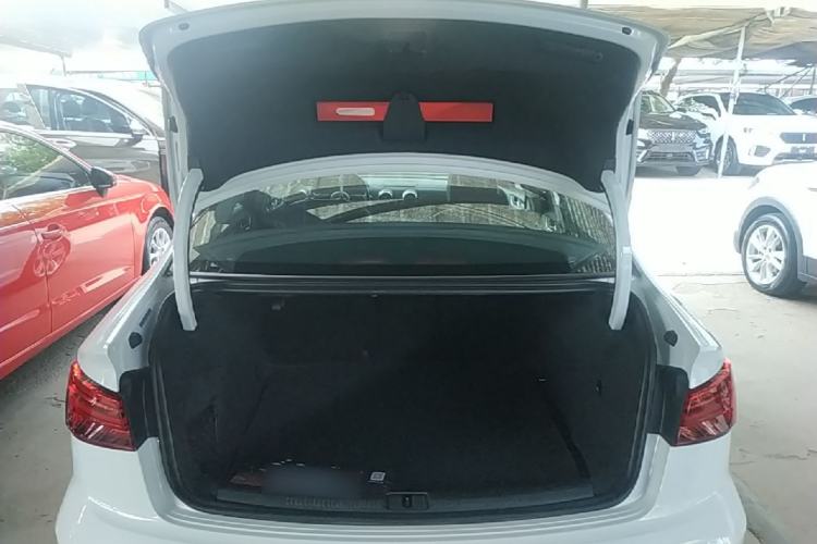 Used Audi A3 2019 Limousine 35 TFSI Style Edition China VI Emission Standard Trunk