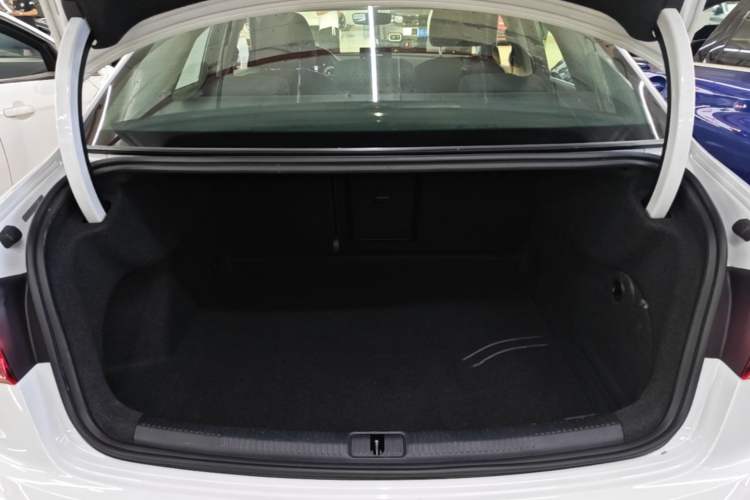 Used Audi A3 2019 Limousine 35 TFSI Ambition China V Trunk