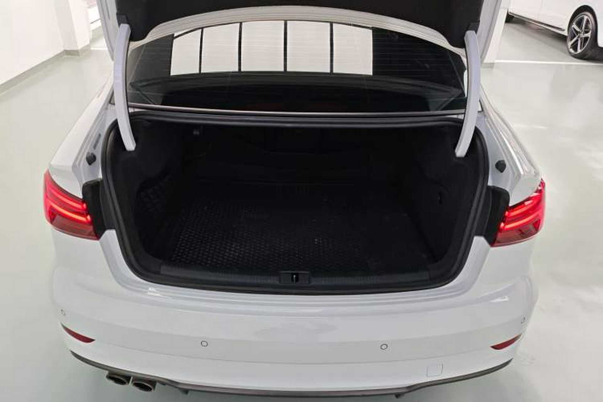 Used Audi A3 2019 Limousine 35 TFSI Sport Edition China V Emission Standard Trunk