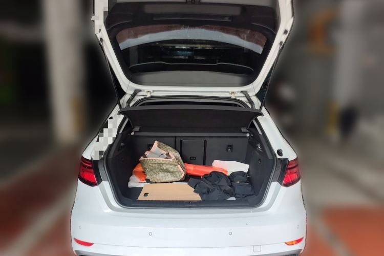 Used Audi A3 2019 Sportback 35 TFSI Fashion Edition China VI Emission Standard Trunk