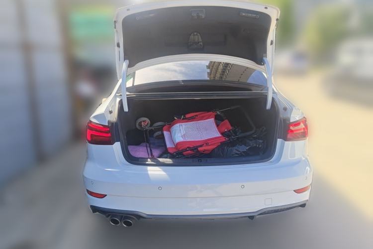 Used Audi A3 2019 Limousine 35 TFSI Fashion Edition China V standard Trunk