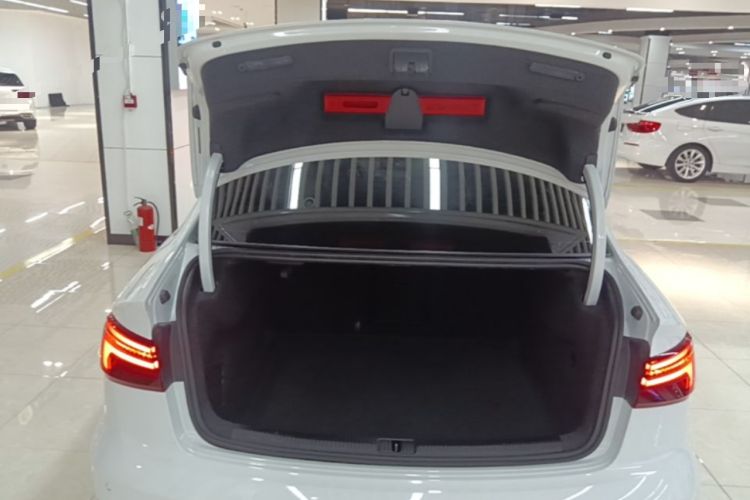 Used Audi A3 2019 Limousine 35 TFSI Sport Edition China V Emission Standard Trunk
