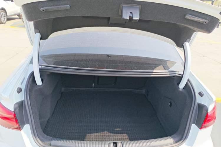 Used Audi A3 2019 Limousine 35 TFSI Fashion Edition China V standard Trunk