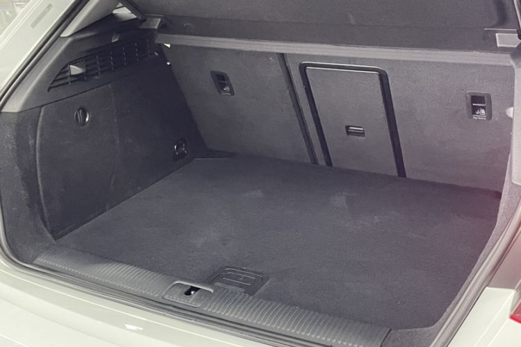 Used Audi A3 2019 Sportback 35 TFSI Fashion Edition China VI Emission Standard Trunk