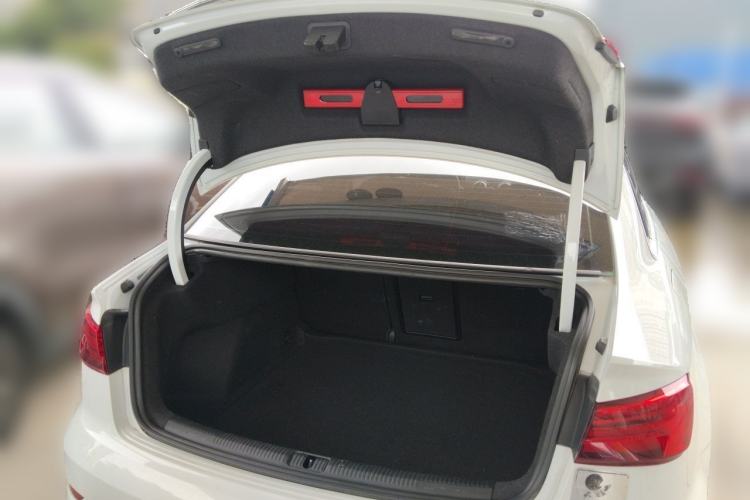 Used Audi A3 2019 Limousine 35 TFSI Fashion Edition China VI Emission Standard Trunk