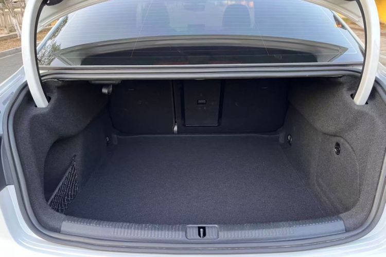 Used Audi A3 2019 Limousine 35 TFSI Style Edition China VI Emission Standard Trunk