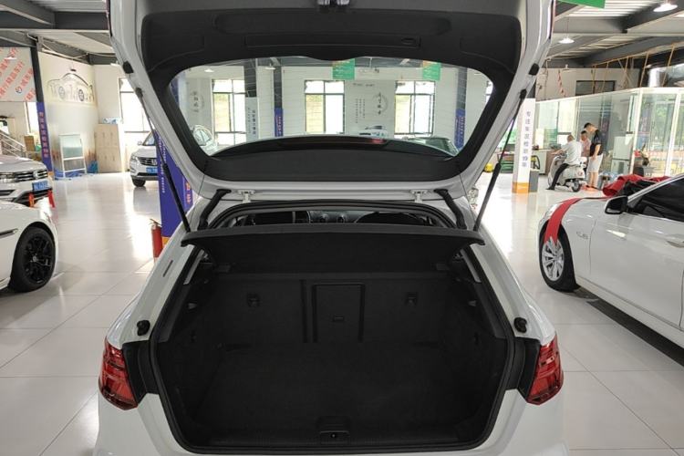 Used Audi A3 2019 Sportback 35 TFSI Ambition China VI Trunk