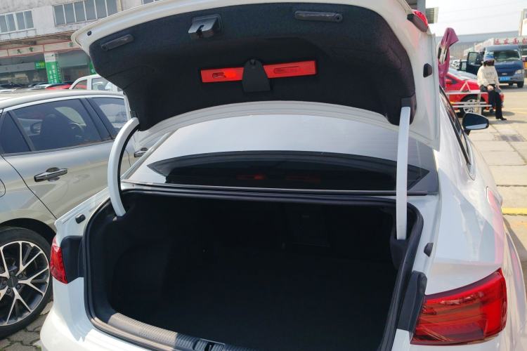 Used Audi A3 2019 Limousine 35 TFSI Fashion Edition China V standard Trunk
