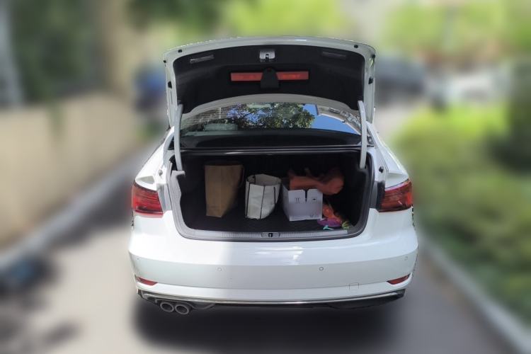 Used Audi A3 2019 Limousine 35 TFSI Ambition China VI Trunk