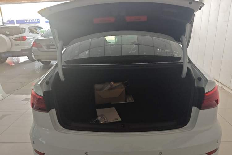 Used Audi A3 2019 Limousine 35 TFSI Fashion Edition China VI Emission Standard Trunk