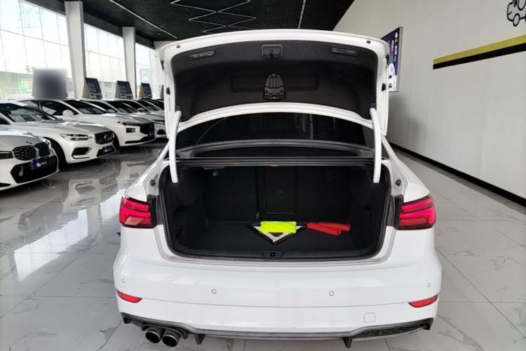 Used Audi A3 2019 Limousine 35 TFSI Sport Edition China V Emission Standard Trunk