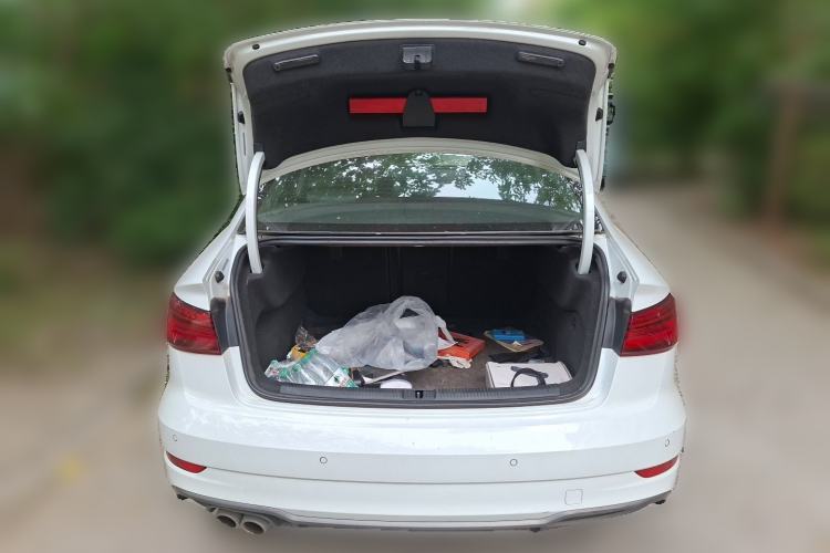 Used Audi A3 2019 Limousine 35 TFSI Fashion Edition China VI Emission Standard Trunk