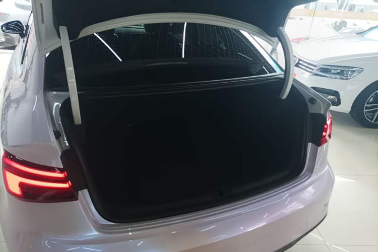 Used Audi A3 2019 Limousine 35 TFSI Fashion Edition China V standard Trunk